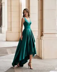 Vestido Midi Elegante - DEMO